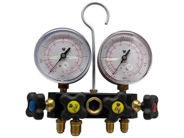 Manometer Wigam 4-vägs R32; R410A (3x5/16'' + 1x3/8'' SAE) utan slangar