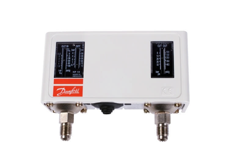 Pressostat Danfoss KP15 060-124166 Auto reset (LP -0.2/7.5 bar)(HP 8/32 bar) 2x1/4