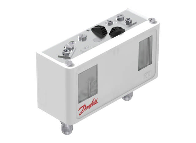 Pressostat Danfoss KP15 060-124566 Man återst. Dubbel signal -0,9/7,0(bar); 8,0/32,0(bar)